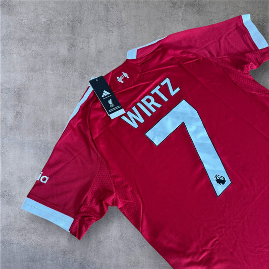 Hochwertiges rotes Fußball Trikot, Größe L, Nr. 7 Wirtz