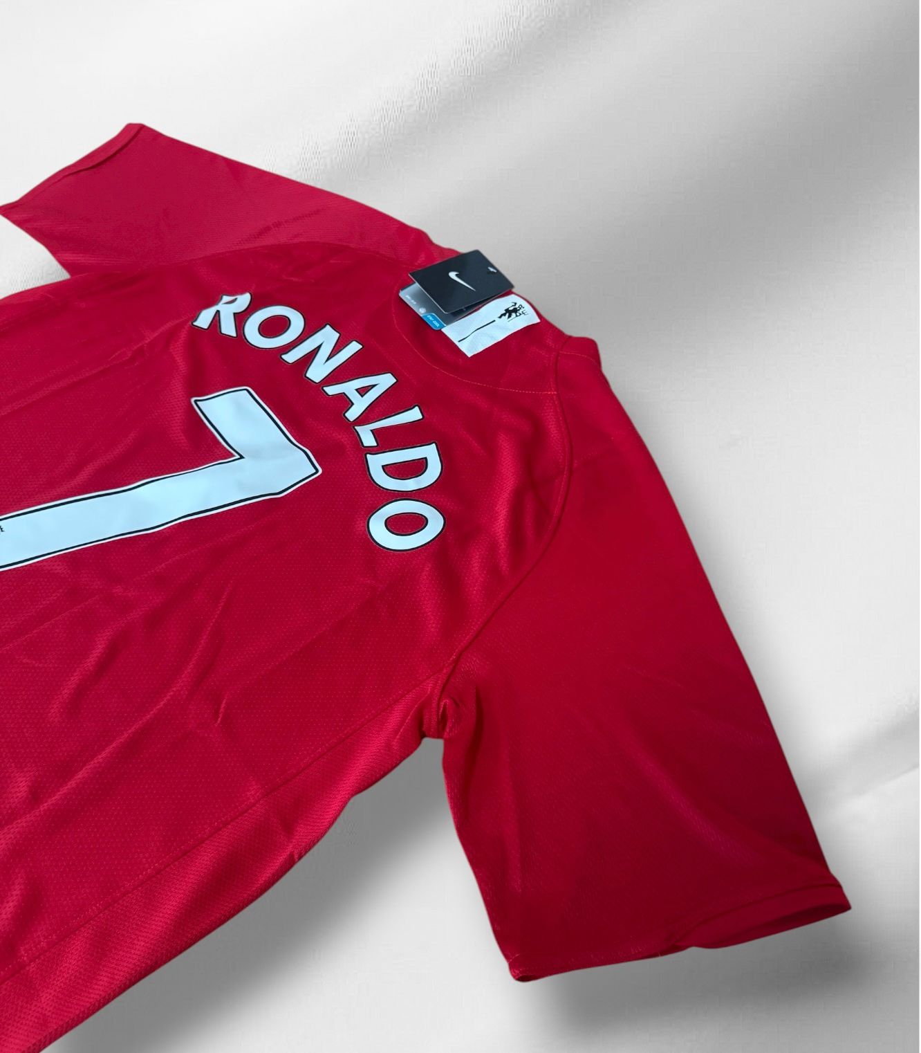 Klassisches Fußballtrikot – Ronaldo #7 – Rot, Größe L & XL