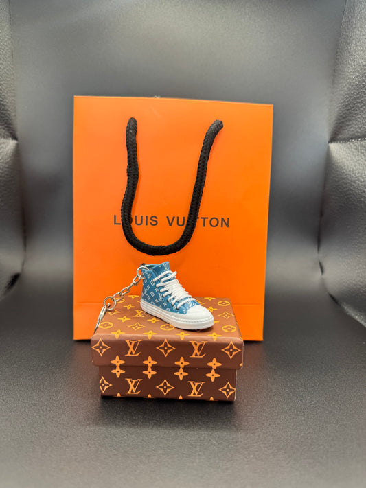 Miniatur-Sneaker Schlüsselanhänger in Blau mit Geschenkbox – Louis Vuitton Stil