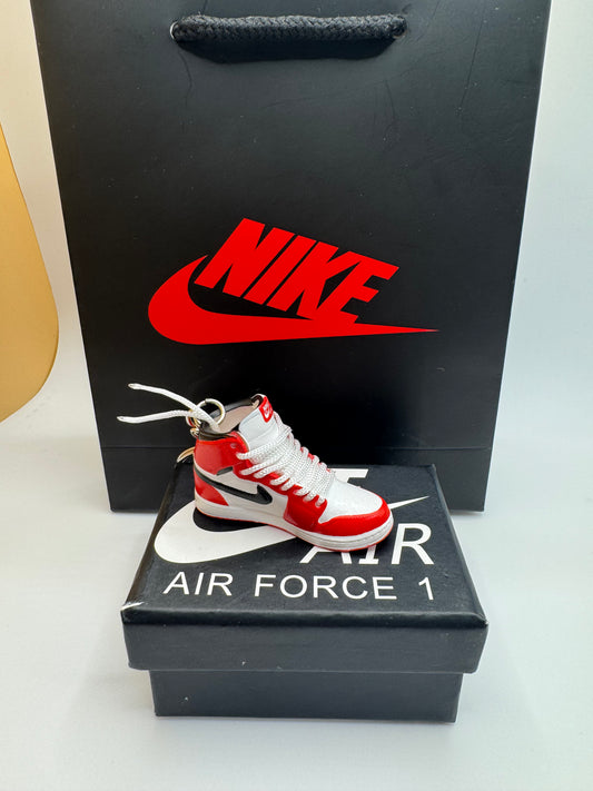 Sneaker Schlüsselanhänger – Rot/Weiß – Mini Sneaker Accessoire